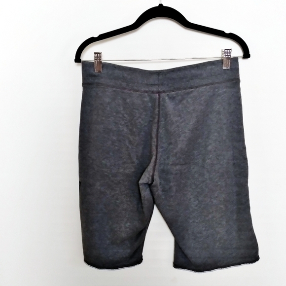 Under Armour Men's Gray Spell Out Athletic Shorts - Picture 3 of 6
